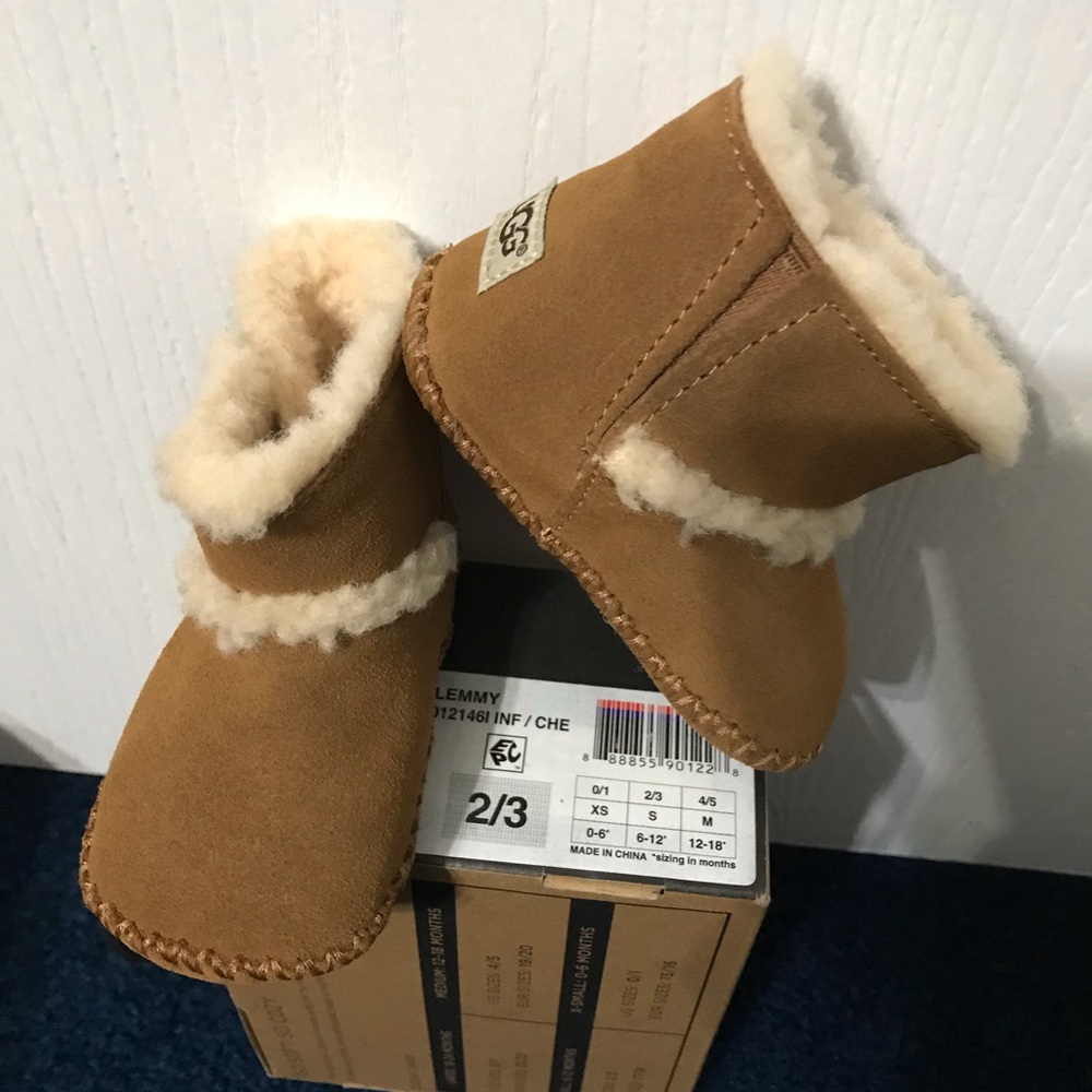 NEW Baby UGG Boots Size 2/3